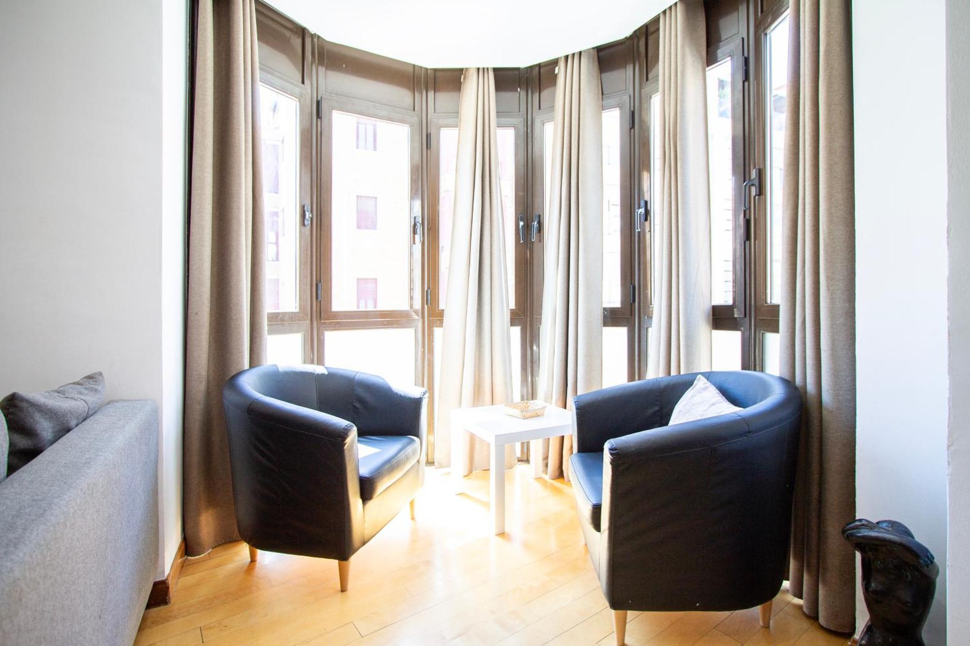 Apartamentos Adelfas Мадрид Екстериор снимка