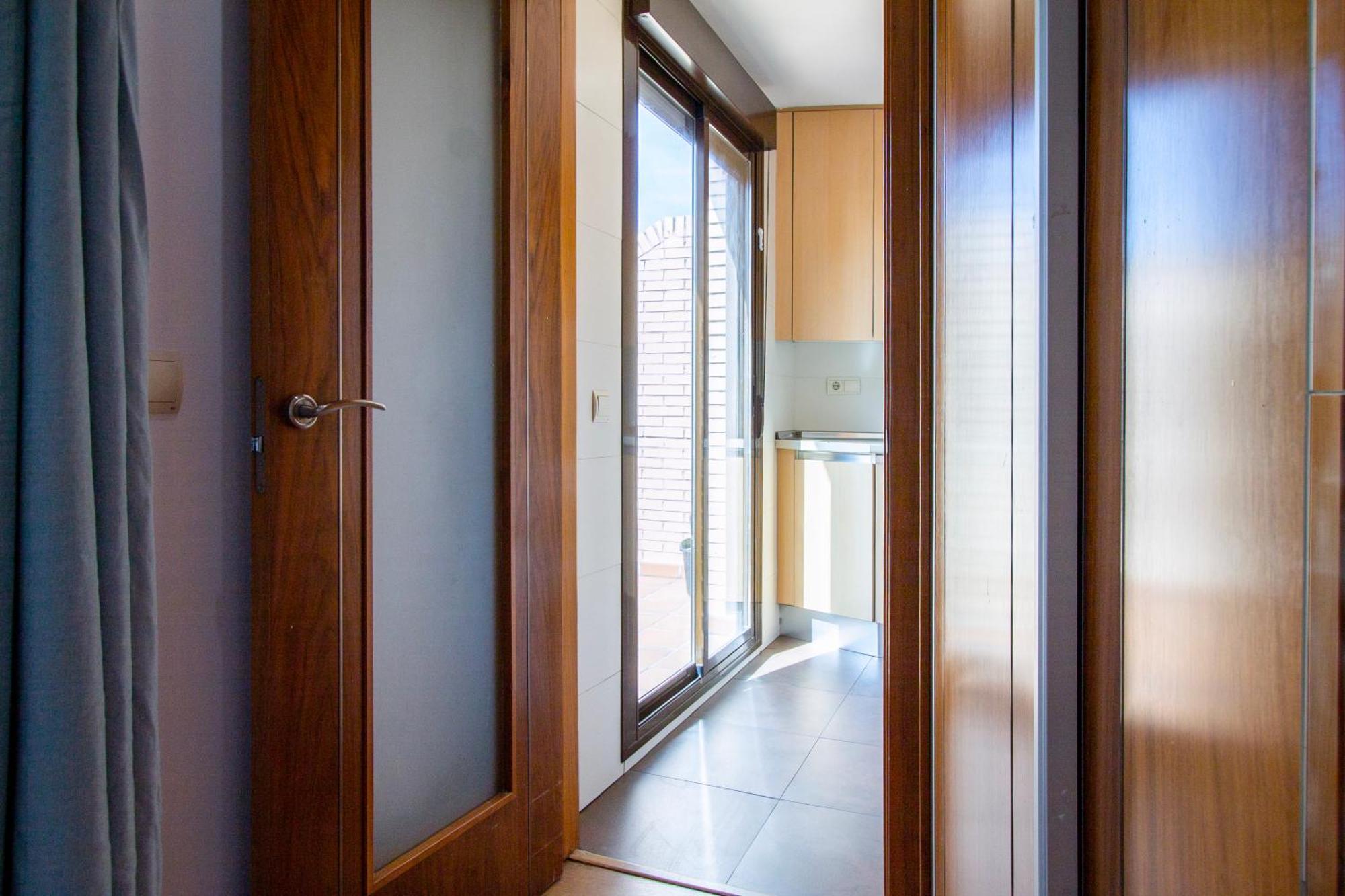 Apartamentos Adelfas Мадрид Екстериор снимка