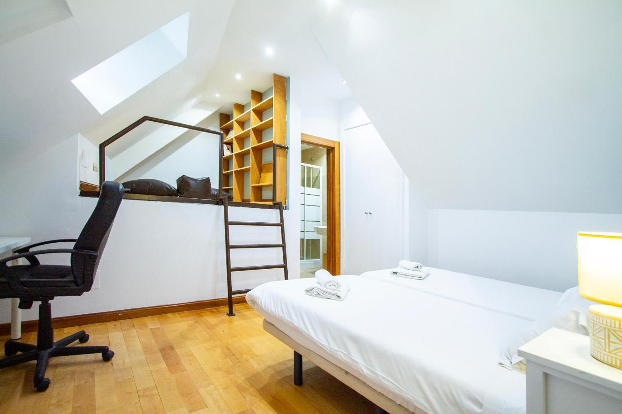 Apartamentos Adelfas Мадрид Екстериор снимка