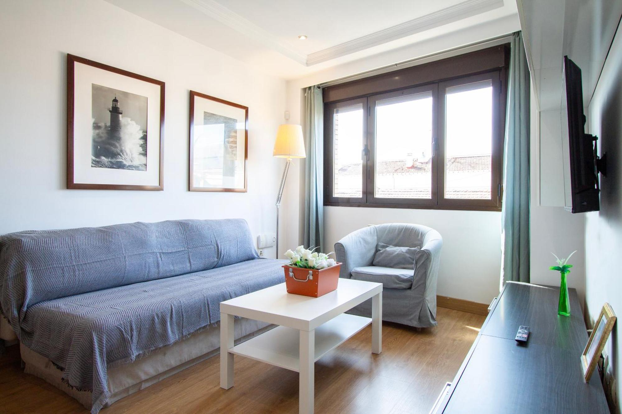 Apartamentos Adelfas Мадрид Екстериор снимка