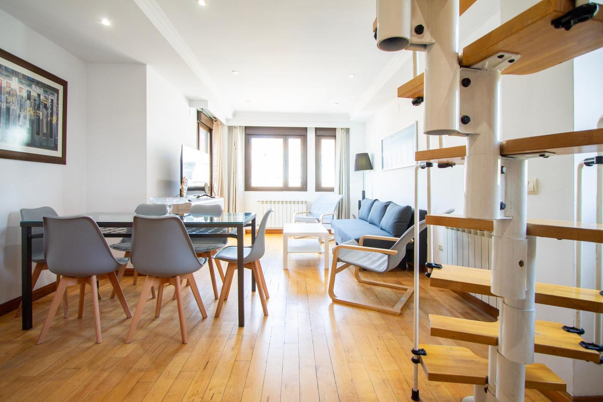 Apartamentos Adelfas Мадрид Екстериор снимка