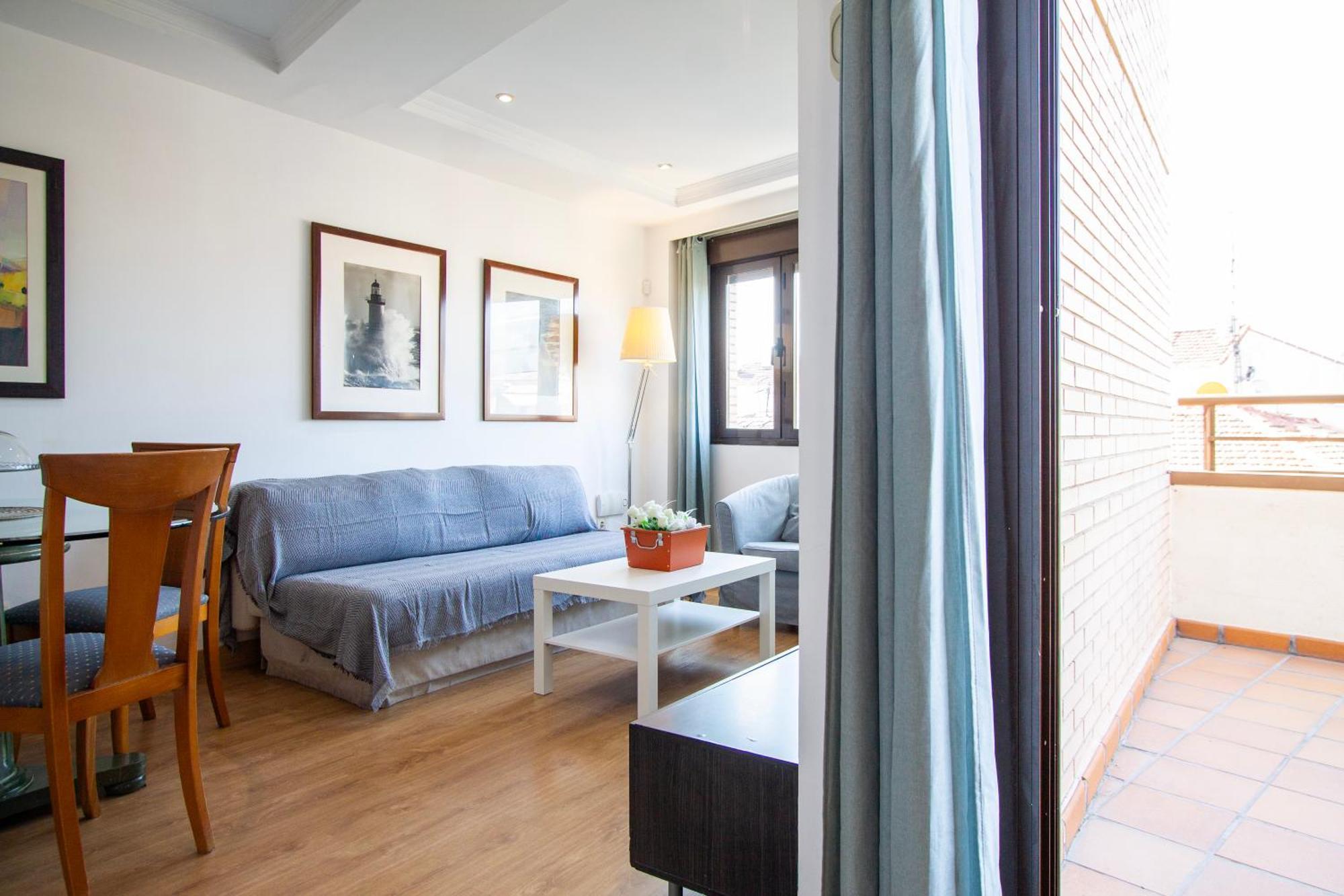 Apartamentos Adelfas Мадрид Екстериор снимка