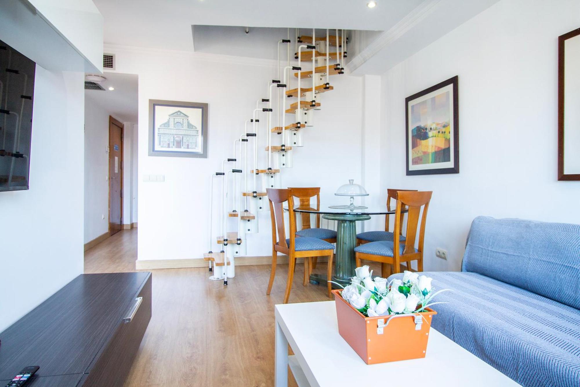 Apartamentos Adelfas Мадрид Екстериор снимка