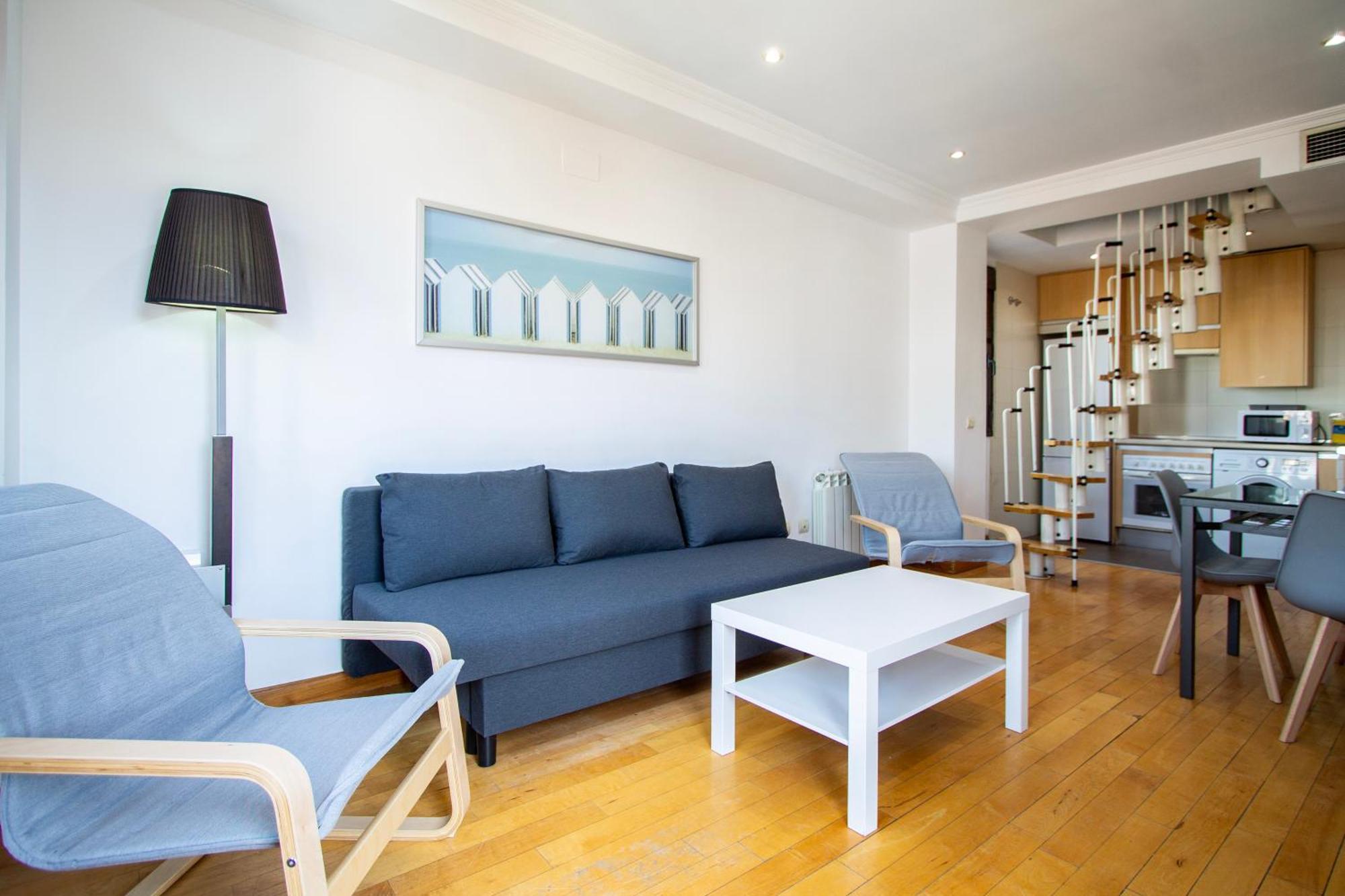 Apartamentos Adelfas Мадрид Екстериор снимка